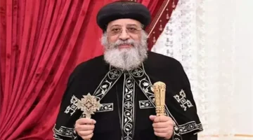 أول ظهور للبابا تواضروس.. رسائل طمأنة وتوجيهات صحية بعد عودة من رحلة علاجية